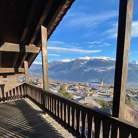 Apartment 3,5 Attikawohnung Mit Traumaussicht